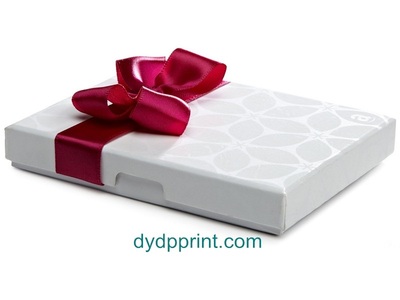 gift box with tie