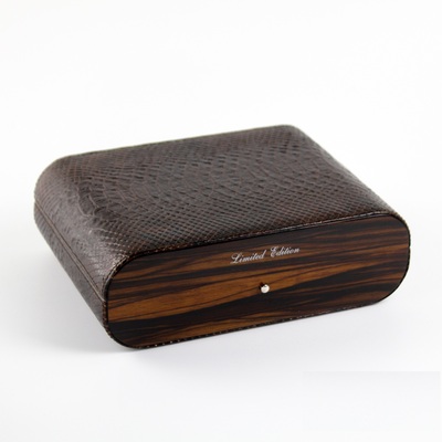 Luxury wooden box