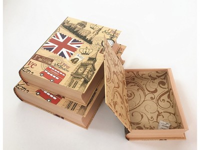 Bookcase gift box with UK Big Ben 