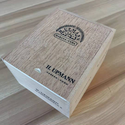 Cigar wooden box for Cuba